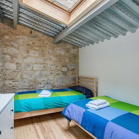 Flateli Cort Reial Verd شقة